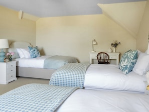 4 bedrooms, free WiFi