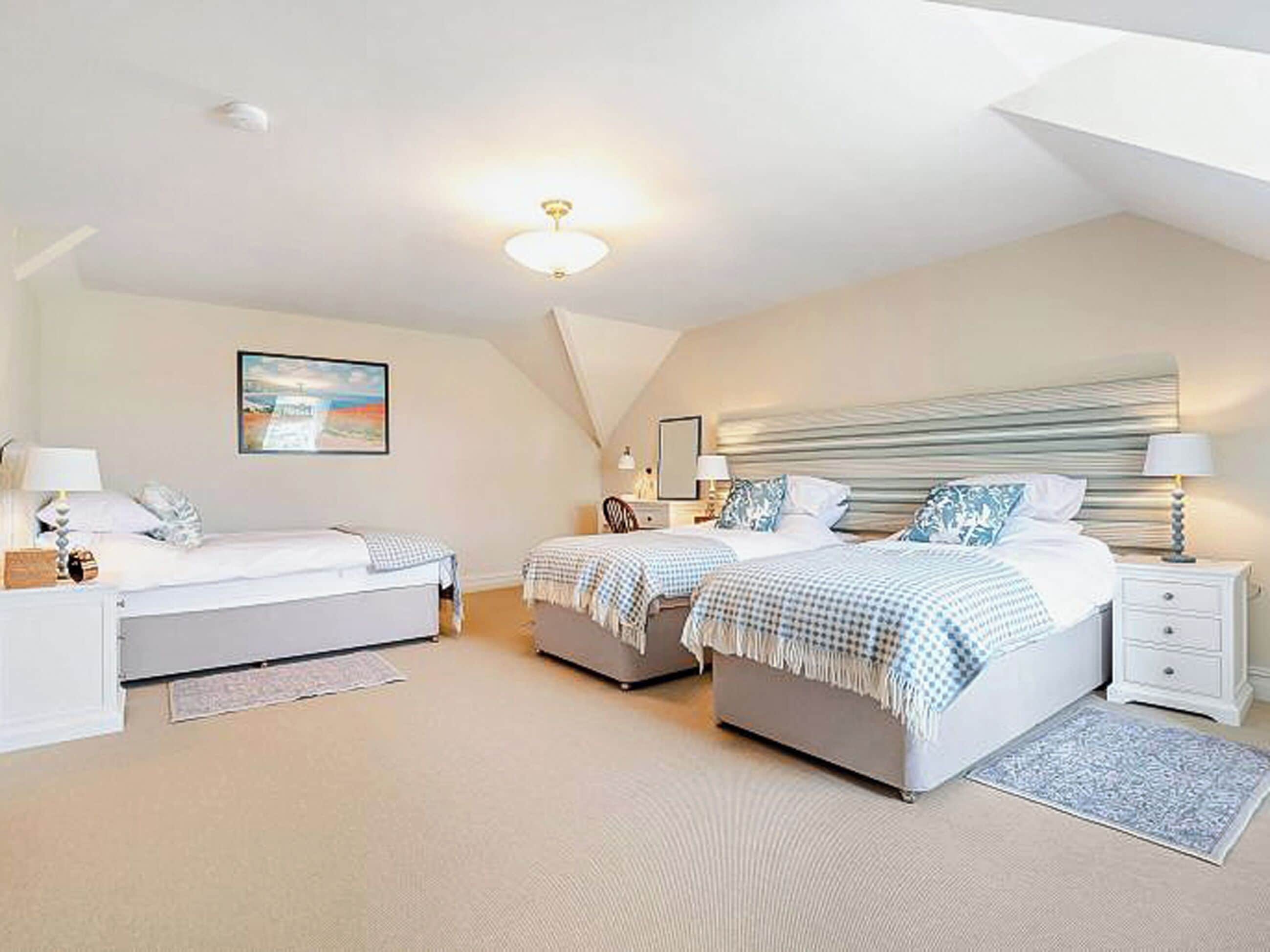 4 habitaciones y wifi gratis 