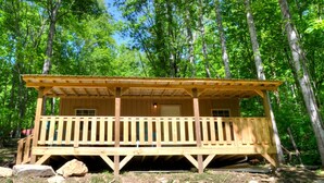 Exterior - Tiny House for Two with Outdoor Tub near Great Smoky Mountains in Cherokee, North Carolina (Cherokee)