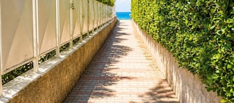 Blue wave apartment, a small oasis of relaxation just a few steps from the sea