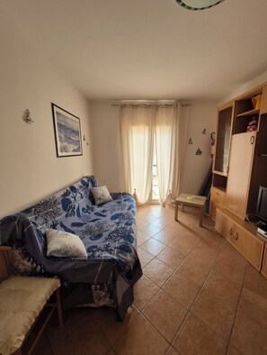 Living area - Vrbo Property (Pollina)