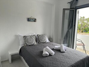 1 sovrum, strykjärn/strykbräda, internet och sängkläder