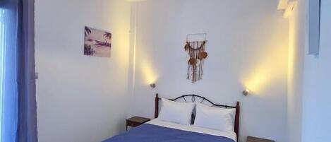1 chambre, fer et planche Ă repasser, accĂšs Internet, draps fournis