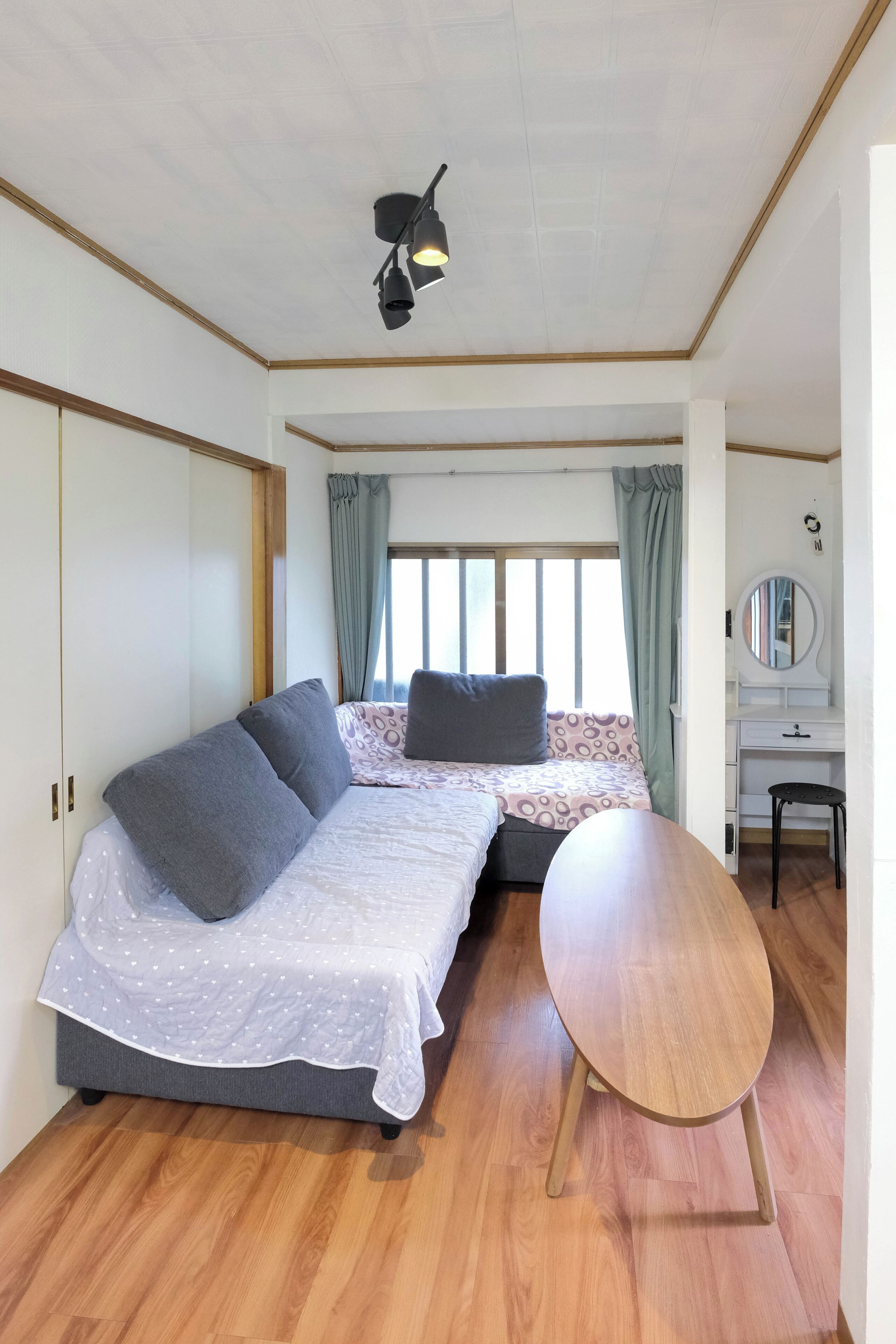 3 多间卧室、熨斗/熨衣板、WiFi、床单