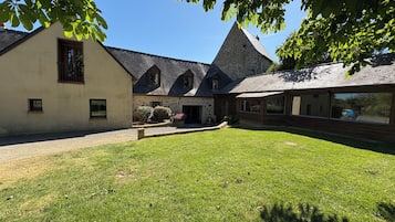 Extérieur