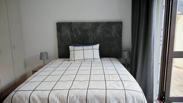 1 bedroom, iron/ironing board, Internet, bed sheets