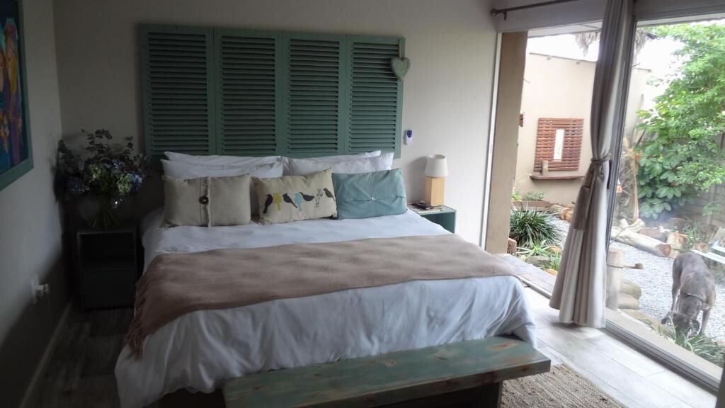 Deluxe Double Room, Balcony, Garden View | In-room safe, desk, laptop workspace, iron/ironing board