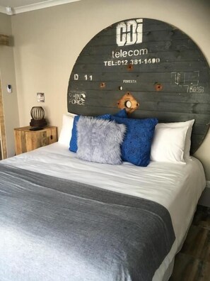 Deluxe-Doppelzimmer | Zimmersafe, Schreibtisch, laptopgeeigneter Arbeitsplatz