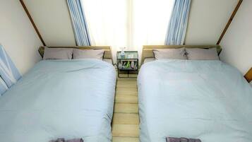 Traditional House, 2 Bedrooms