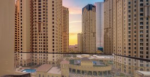 Property grounds - LUX LIV Contemporary Skyline Studio (Dubai)