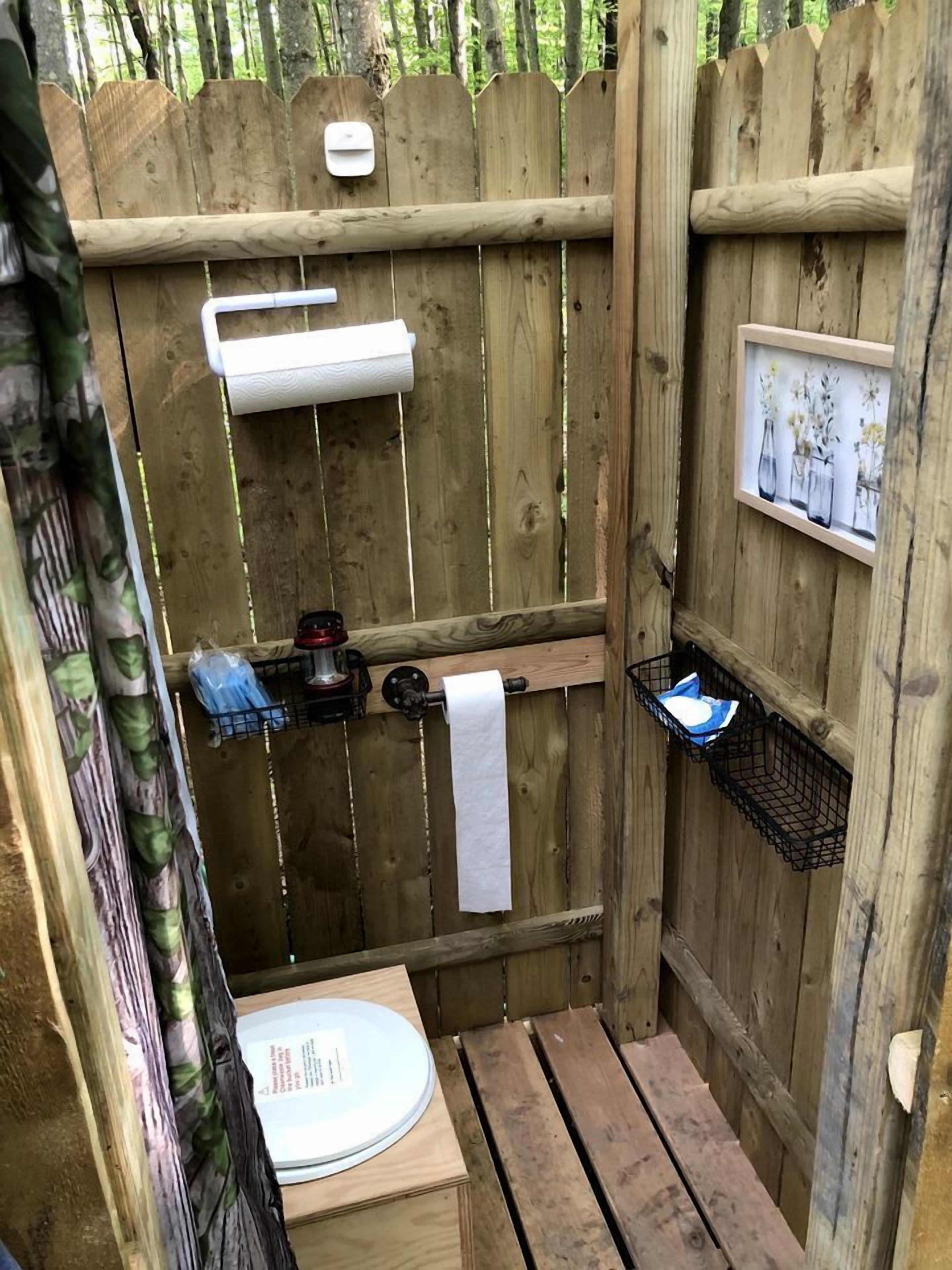 Towels, toilet paper