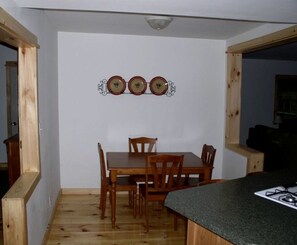 Dining - Rustic Cabin Retreat with Hot Tub and Mountain Views in Wilmington, New York (Wilmington)