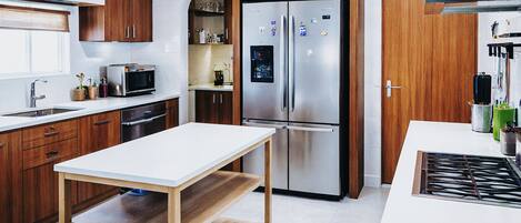 Fridge
