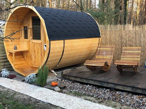 Serene Guest Room Retreat in Grömitz with Private Entrance