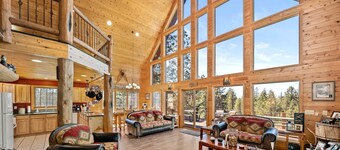 Spacious Rustic Cabin Rental with a Hot Tub in Cheney, Washington