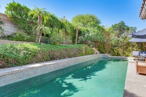 A heated pool - Country Club Perks! Indio Golf Haven on Fairway (Indio)