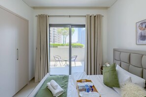 Standard Apartment - 1-BR APT in Sobha Creek Vistas Tower B (Dubai)