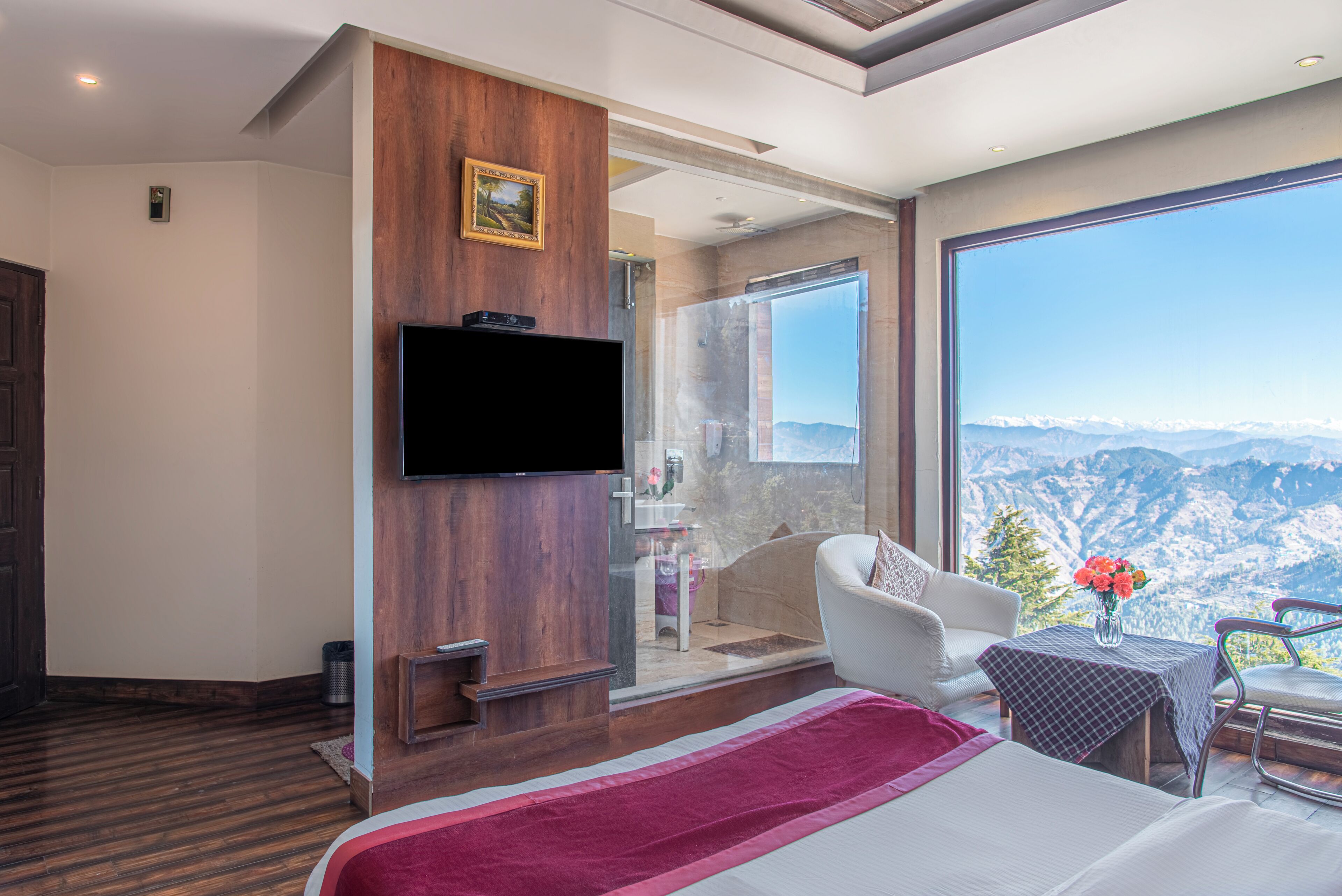 Eenpersoonskamer, uitzicht op bergen