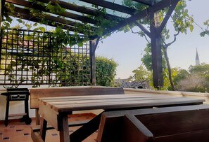 Studio, Garden View | Outdoor dining - the gallipoli houses (Eceabat)