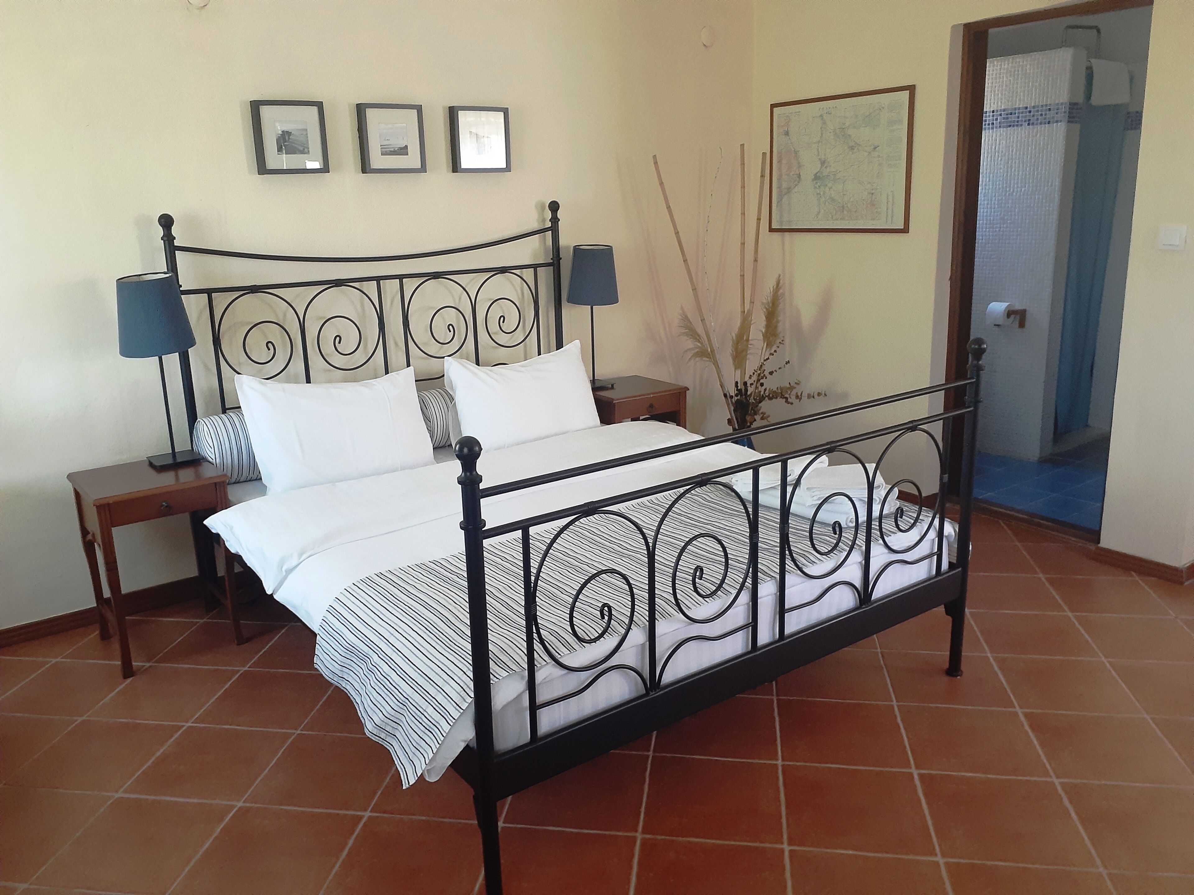 Estudio, vista al jardín