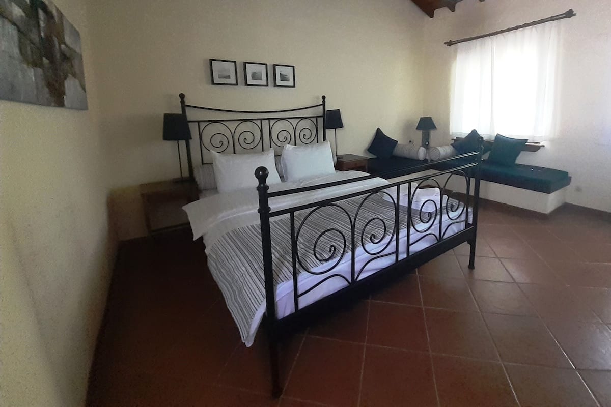 Apartment, Garden View