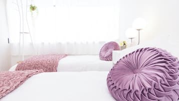 Free WiFi, bed sheets