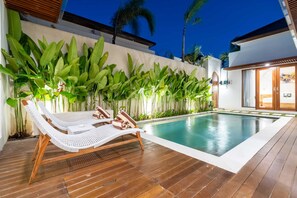 Basic Villa | Pool - Villa Luna by Elysian (Kerobokan)
