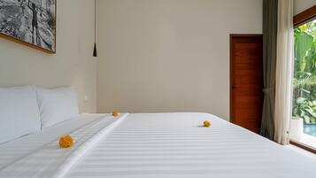 Basic House | 3 bedrooms, desk, laptop workspace, iron/ironing board