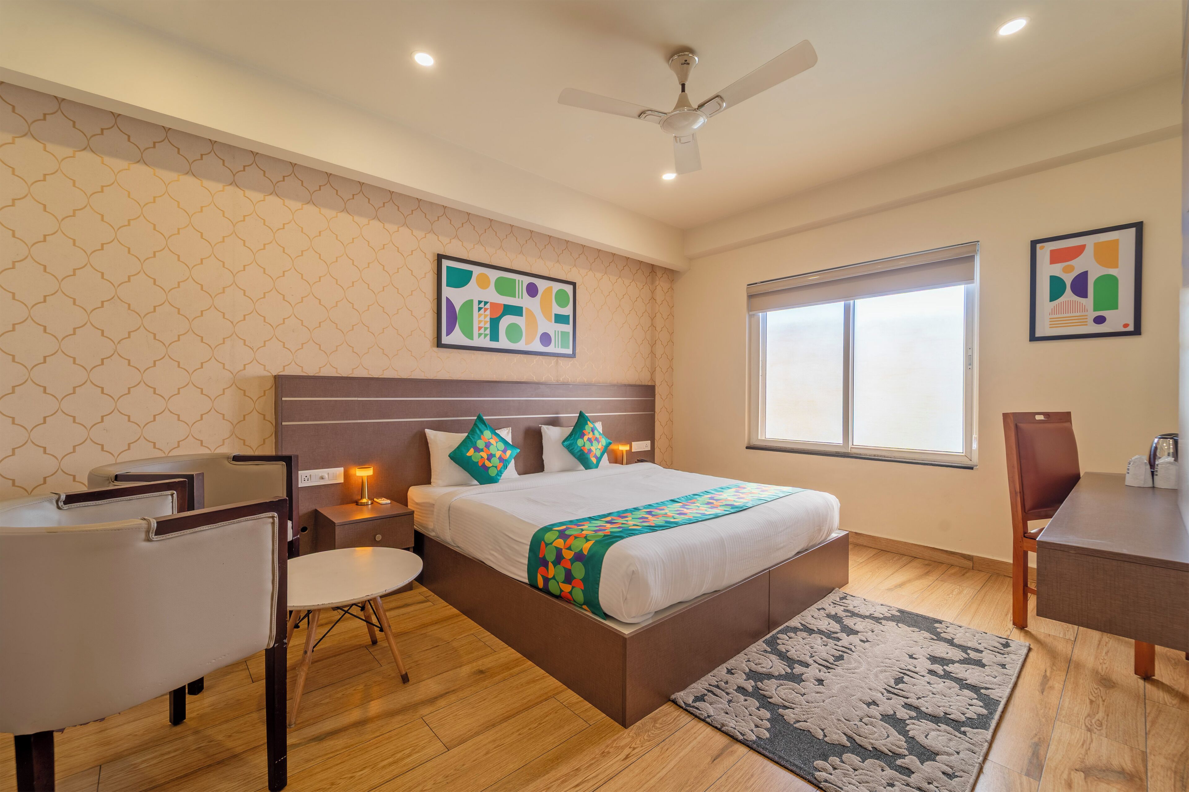 Deluxe Double Room | Iron/ironing board