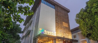 Treebo Premium Lavender Kochi Infopark