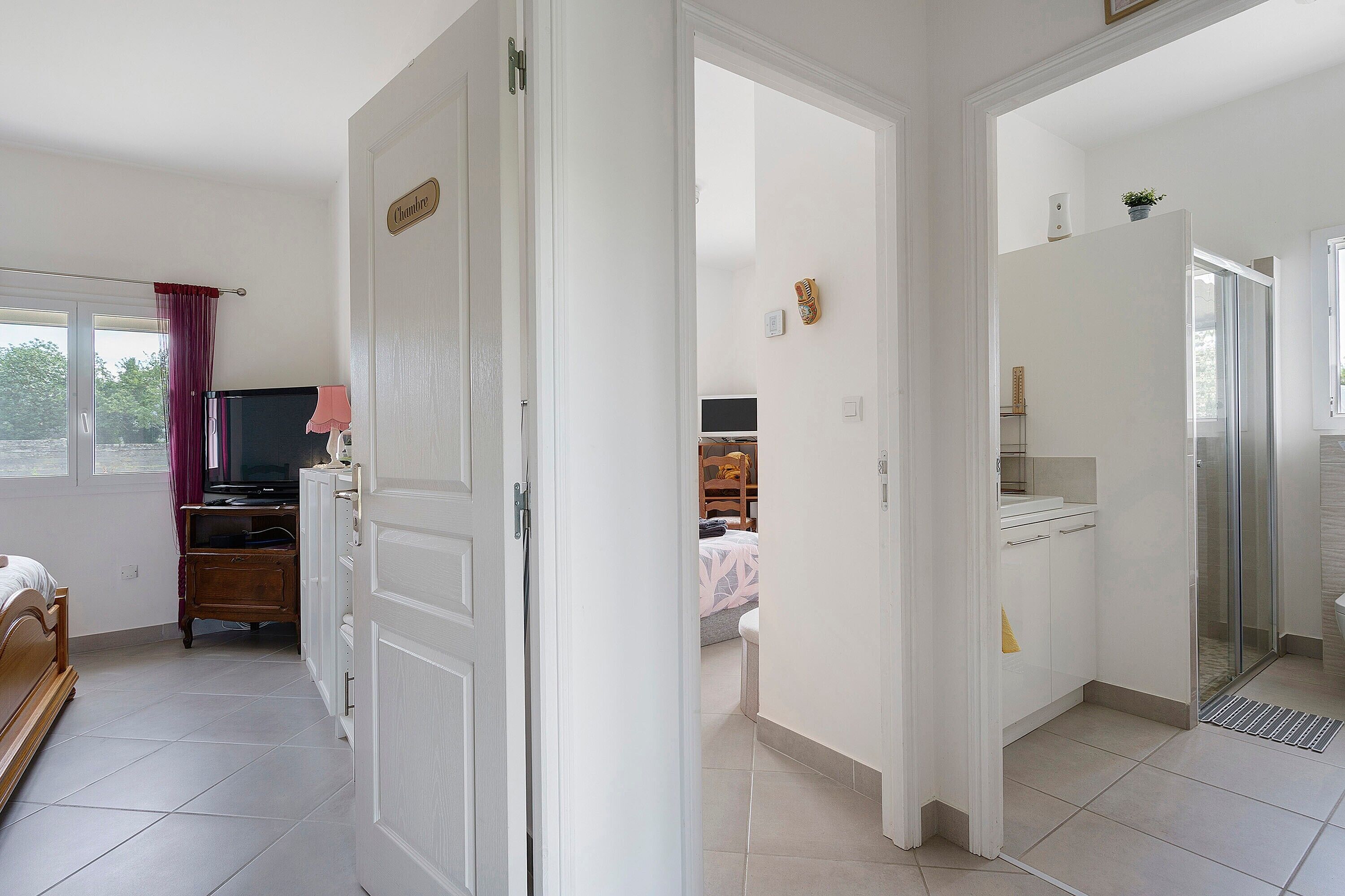 2 Schlafzimmer, Bügeleisen/Bügelbrett, WLAN, Bettwäsche