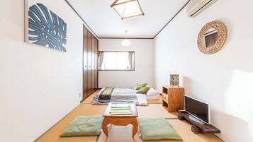 Desk, iron/ironing board, free WiFi, bed sheets