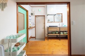 Interior - Just a 2minute walk to the beach and Enoshima Is / Kamakura City Kanagawa (Kamakura City)