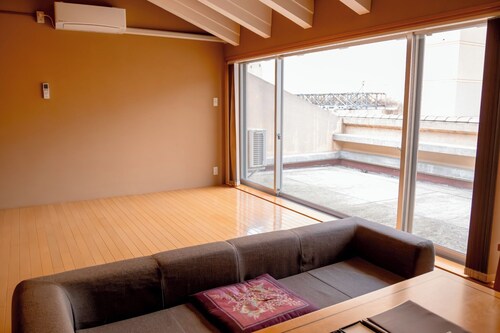Nonsmoking Room with free BK 6 ppl / Ochi District Shimane