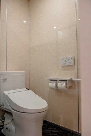 Hair dryer, towels