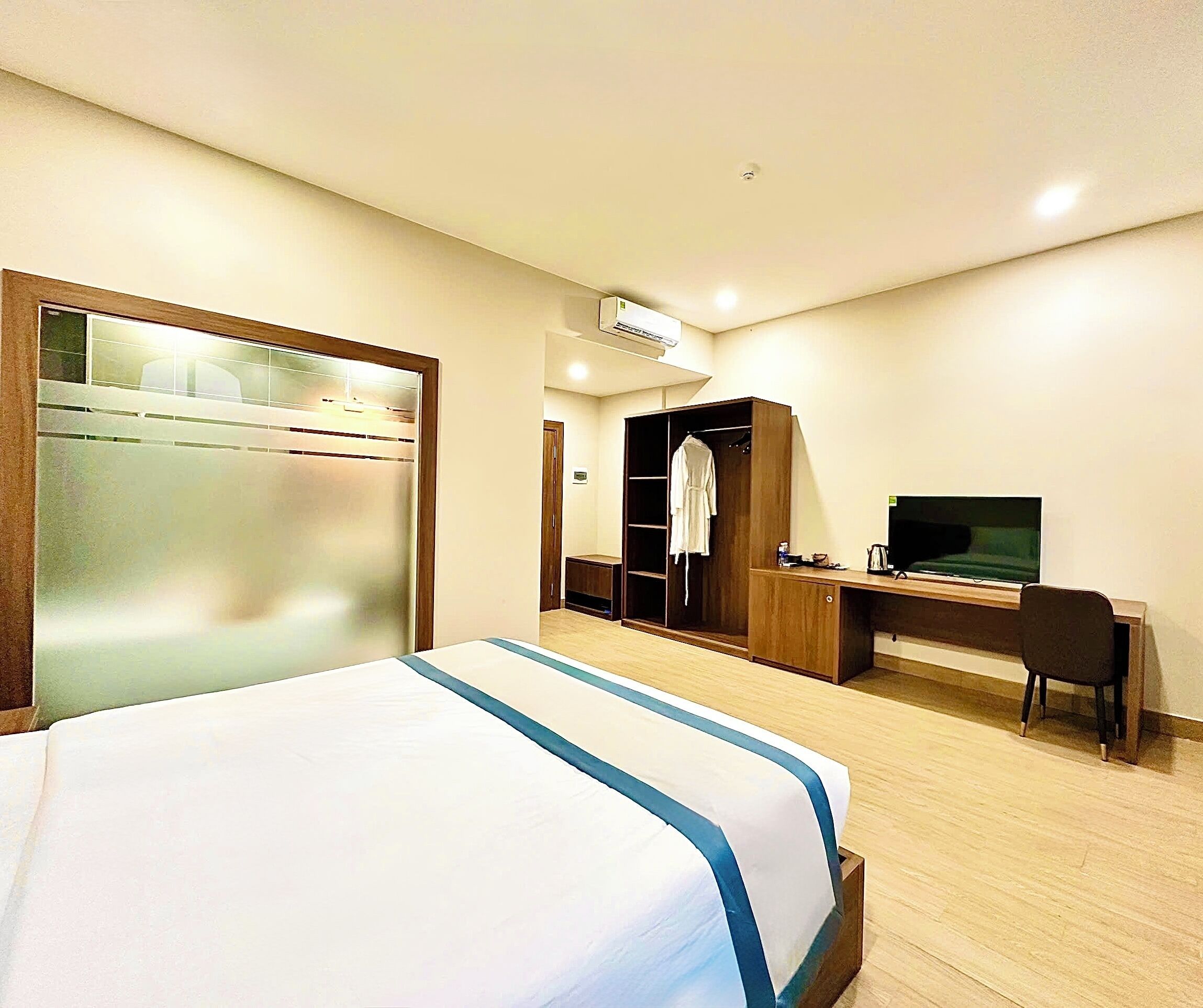 Deluxe-Doppelzimmer, eingeschränkter Meerblick