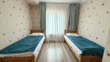 2 Schlafzimmer, Bügeleisen/Bügelbrett, WLAN, Bettwäsche