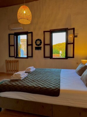 3 bedrooms, iron/ironing board - George & Michael Traditional House in Old town (Old Town Rhodes)
