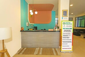 Lobby - Luxury Deluxe DBL Retreat W/ Free WiFi and Parking (Jakarta)