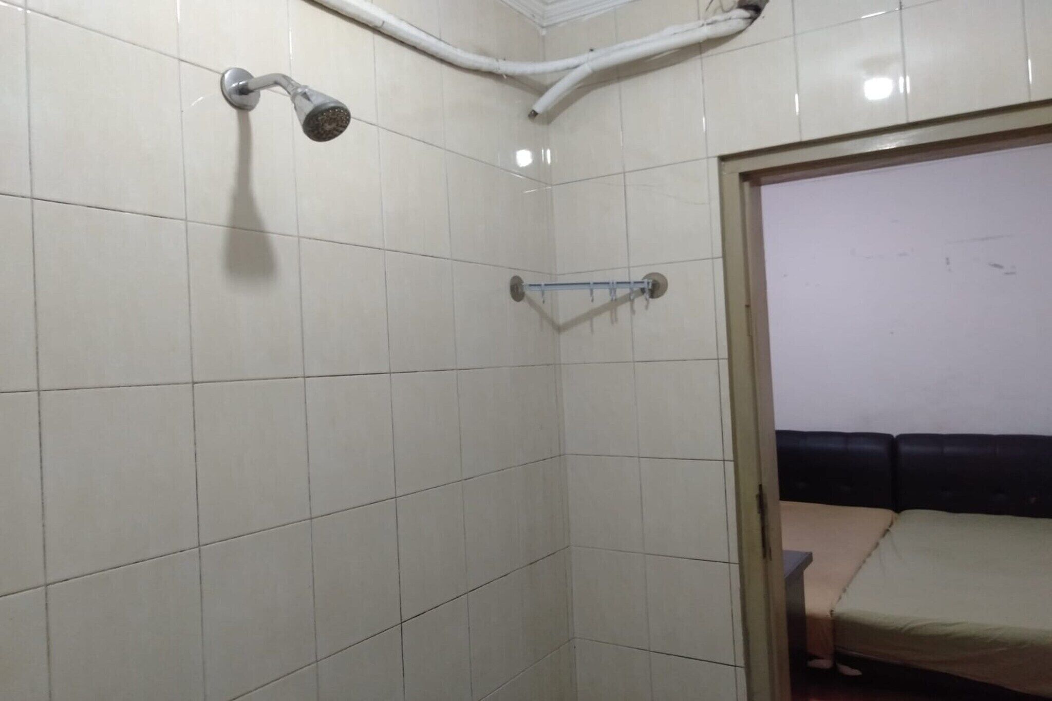 Douche, bidet