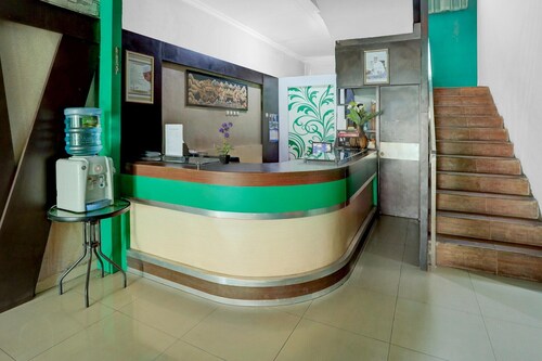 Refined Indonesia Delux Double Escape w/ Free WiFi