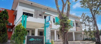 Cozy Indonesia Standard Twin Retreat w/ Free WiFi