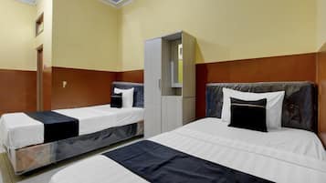 1 bedroom, free WiFi, bed sheets
