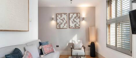 Apartment | Living area
