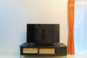 Apartamento, no fumadores (102,B) | Cortinas opacas, tabla de planchar con plancha, wifi gratis