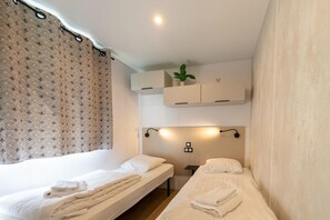 3 bedrooms, WiFi (free)