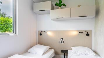3 bedrooms, WiFi (free)