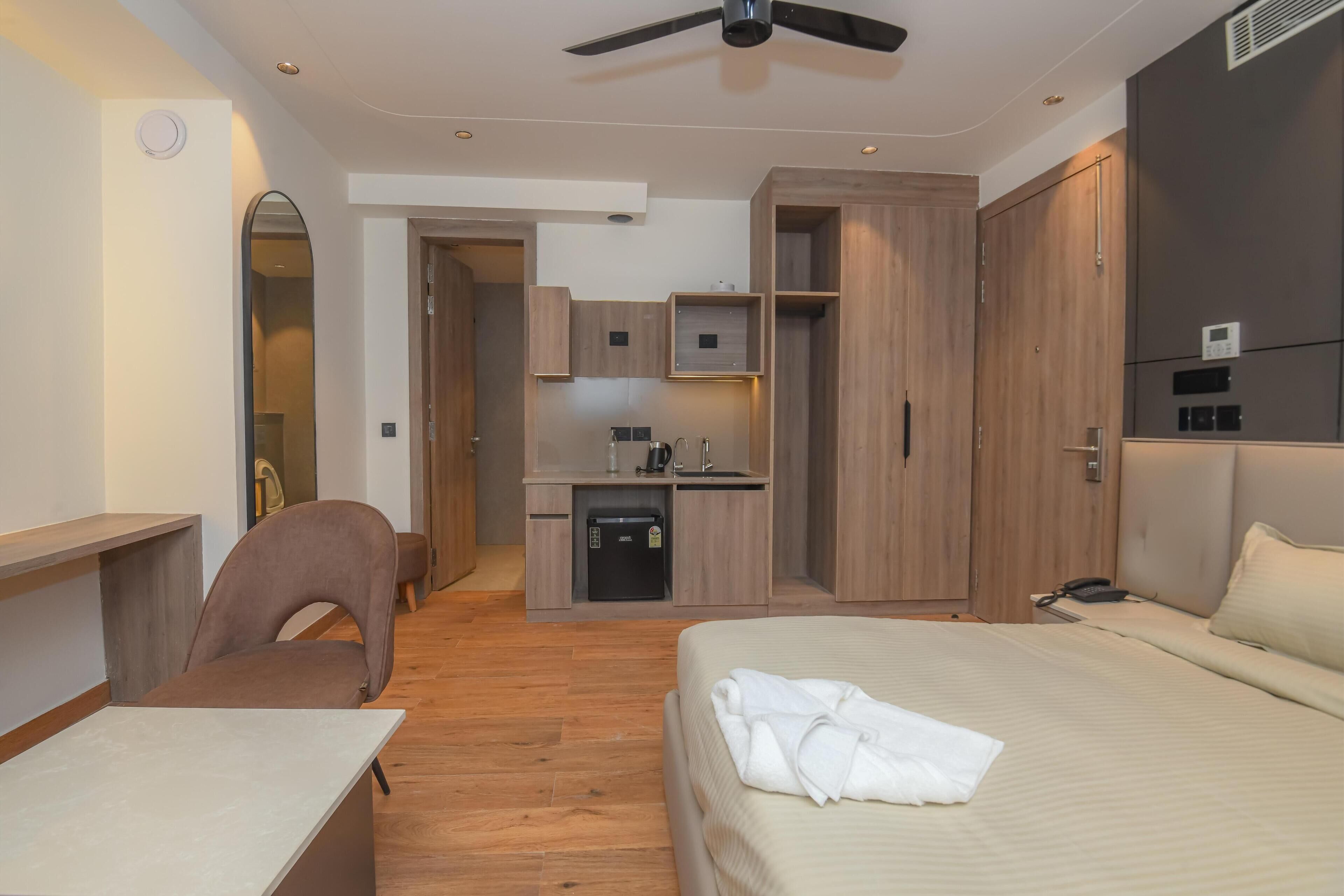 Standard Room, City View