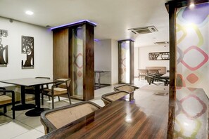 Dining - Classic with Twin Bed Anand (Anand)