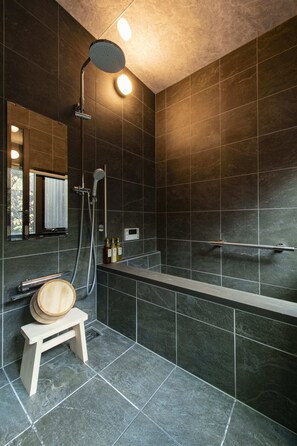 Standard House, Patio, Courtyard View | Bilik Mandi